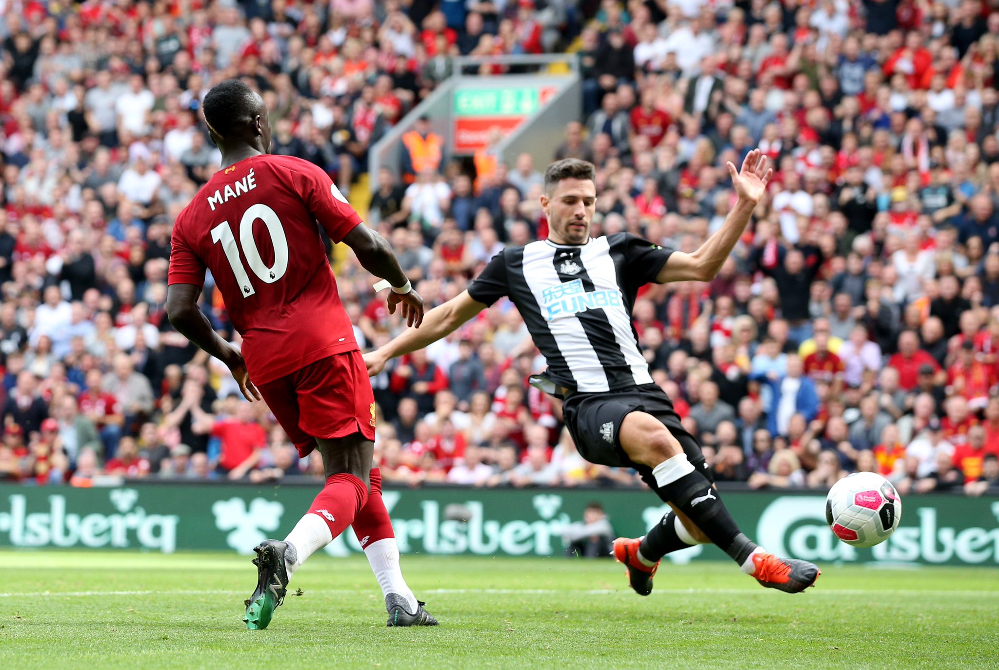 确保各类商 确保各类商